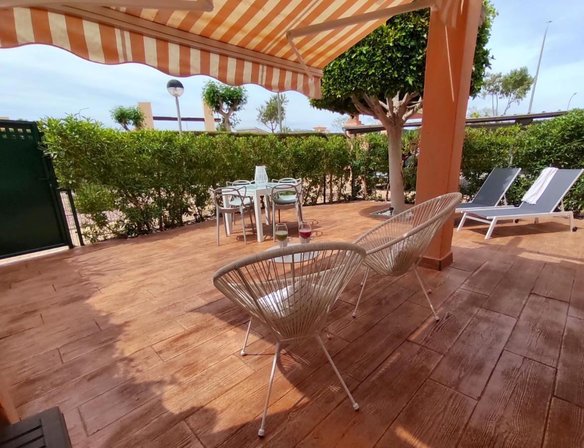 VERALID Bajo con terraza de 50 m en Puerto Rey Exterior foto